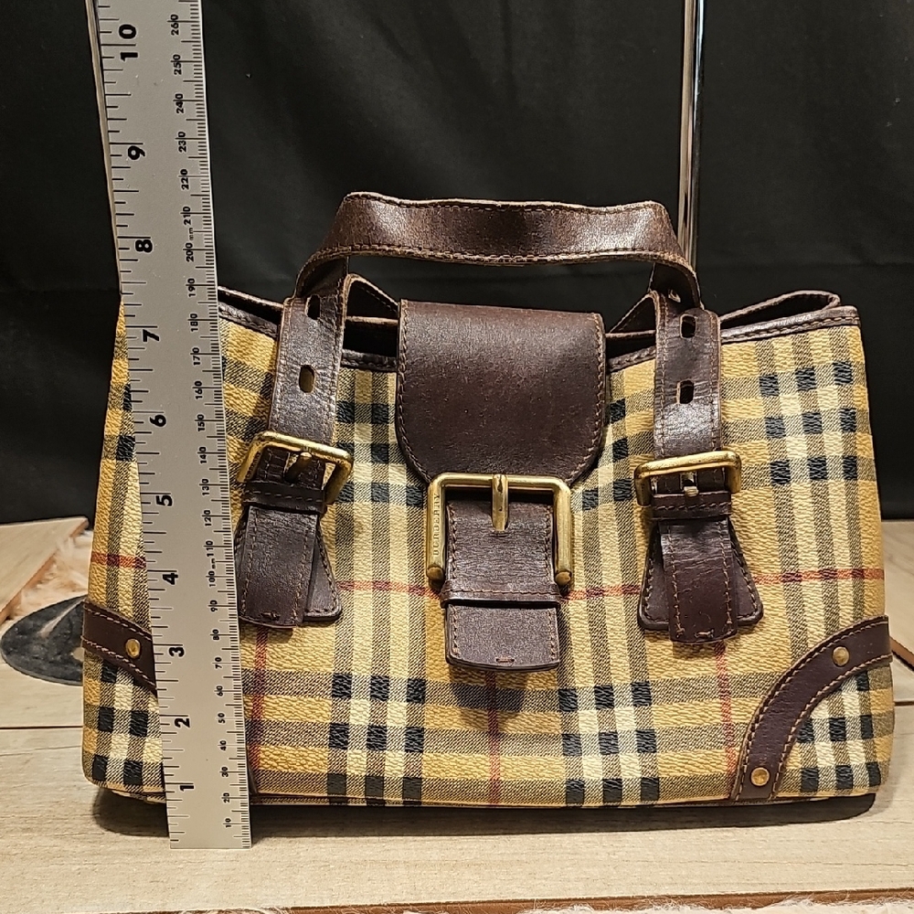 Burburry London Plaid Brown Leather  Bagw/COA - Picture 2 of 10